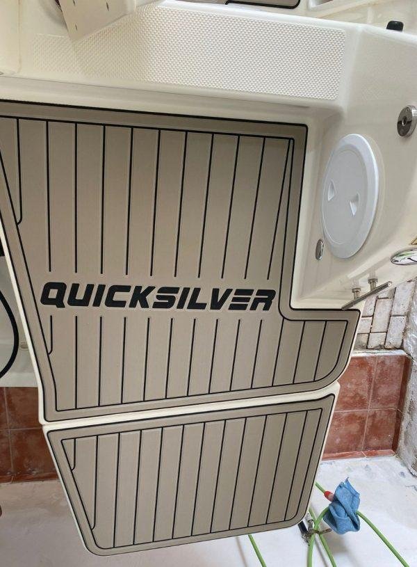 Quicksilver 755