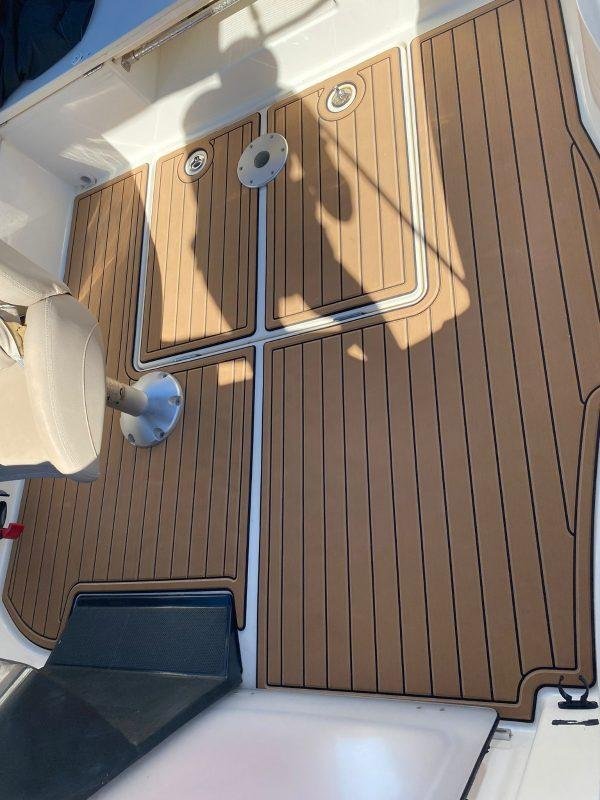 Quicksilver 555 Cabin - Image 5